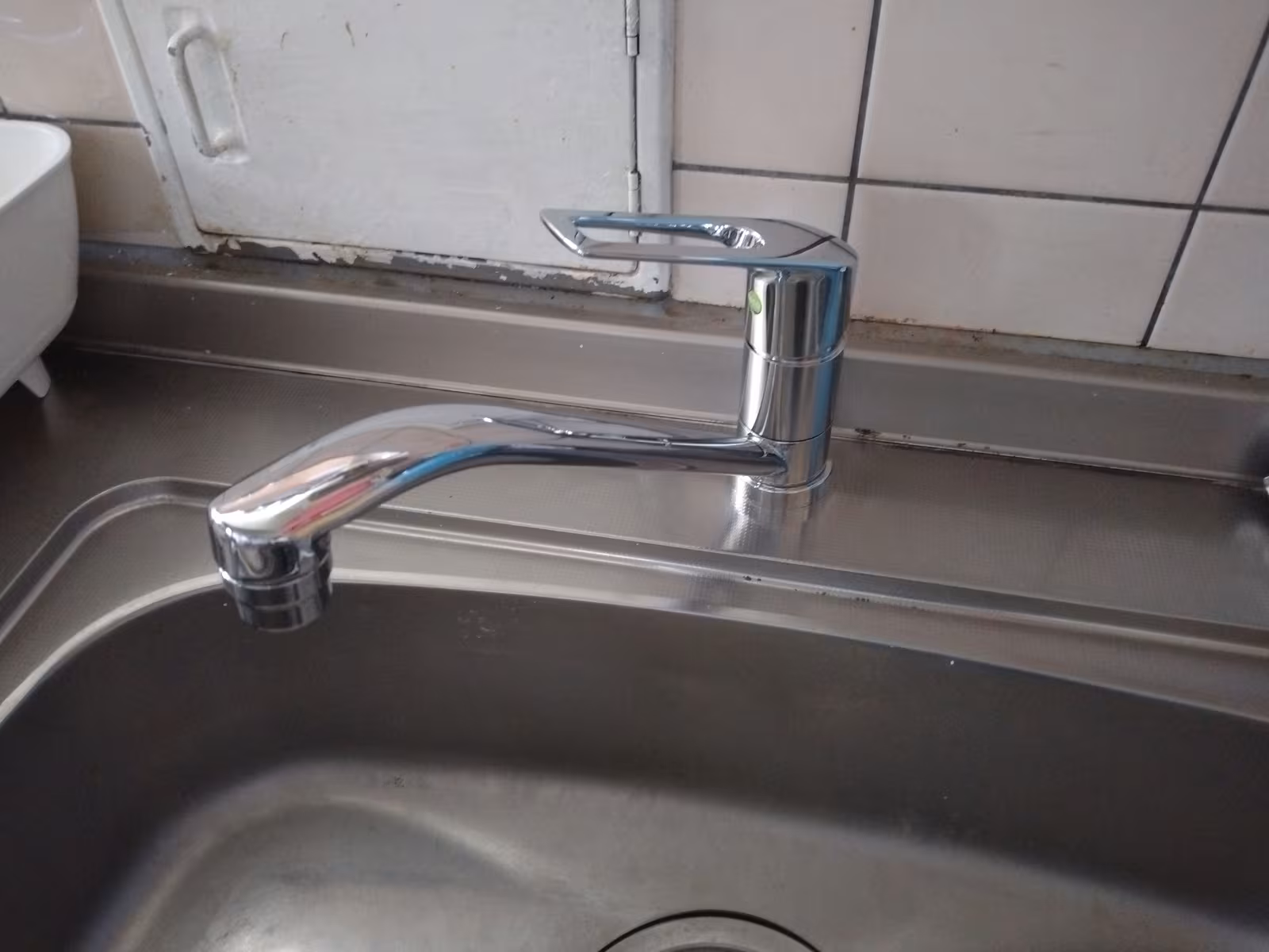 交換後の台所のシングルレバー水栓