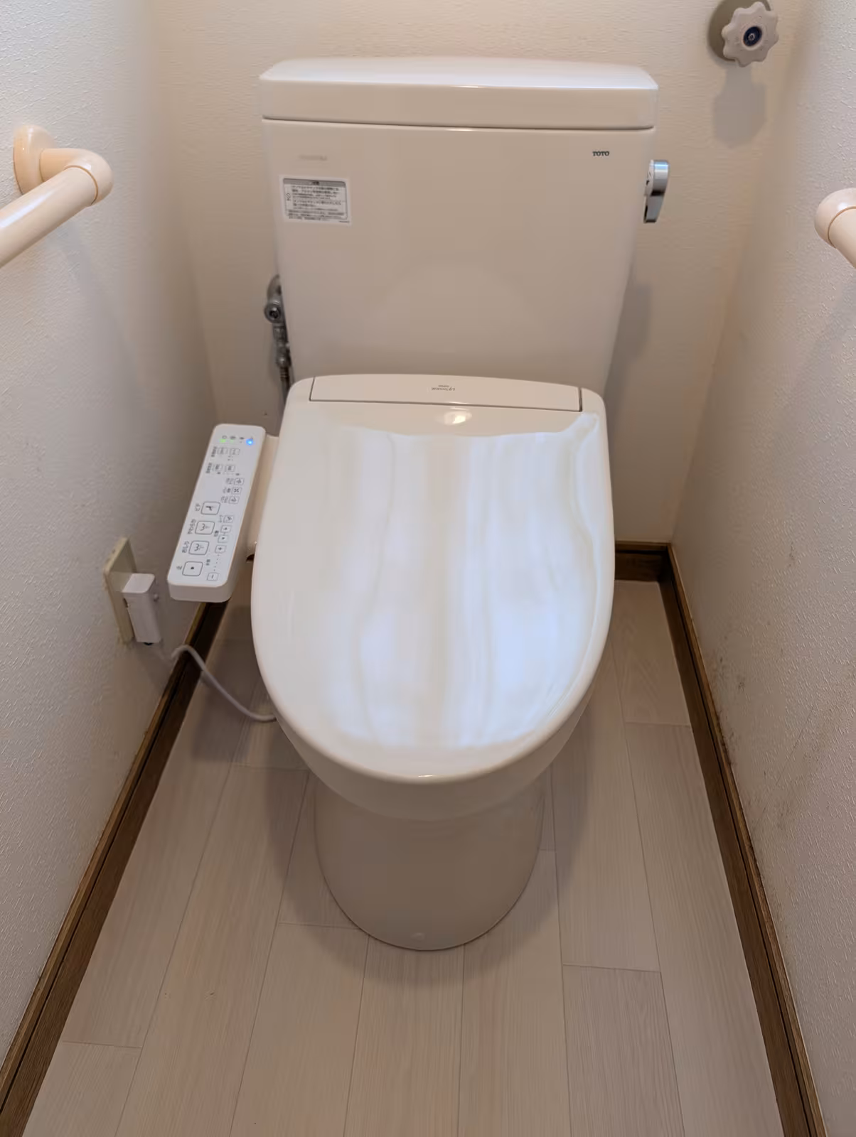 交換後のトイレ