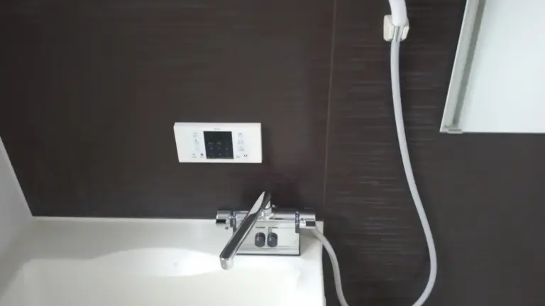 【黒川郡大和町】浴室デッキ水栓交換工事（KVK KF3011ZT 寒冷地用）