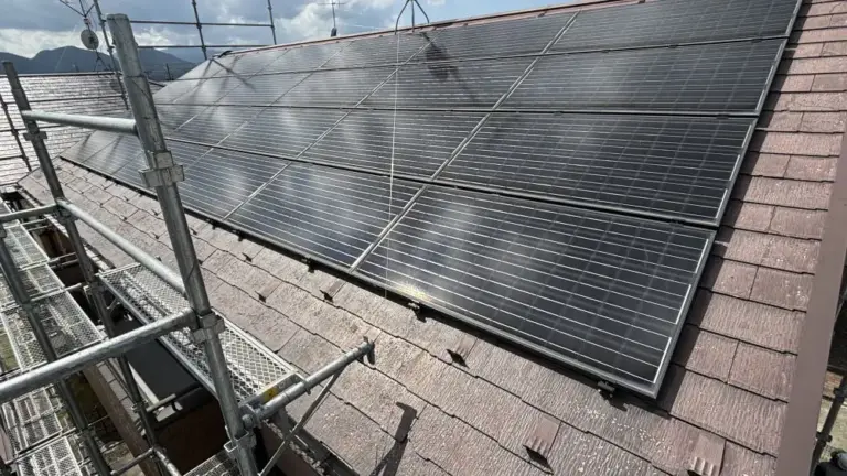 【黒川郡大和町】太陽光パネル撤去＋屋根カバー工事＋外壁塗装工事