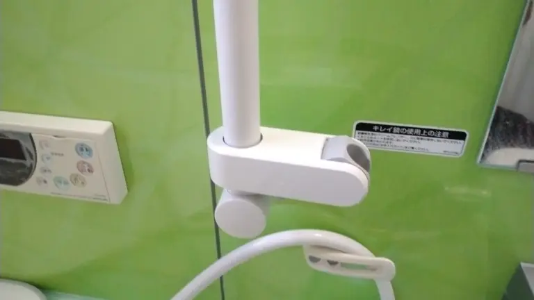 黒川郡大和町｜浴室スライドフック交換（LIXIL）締めても固定できない不具合